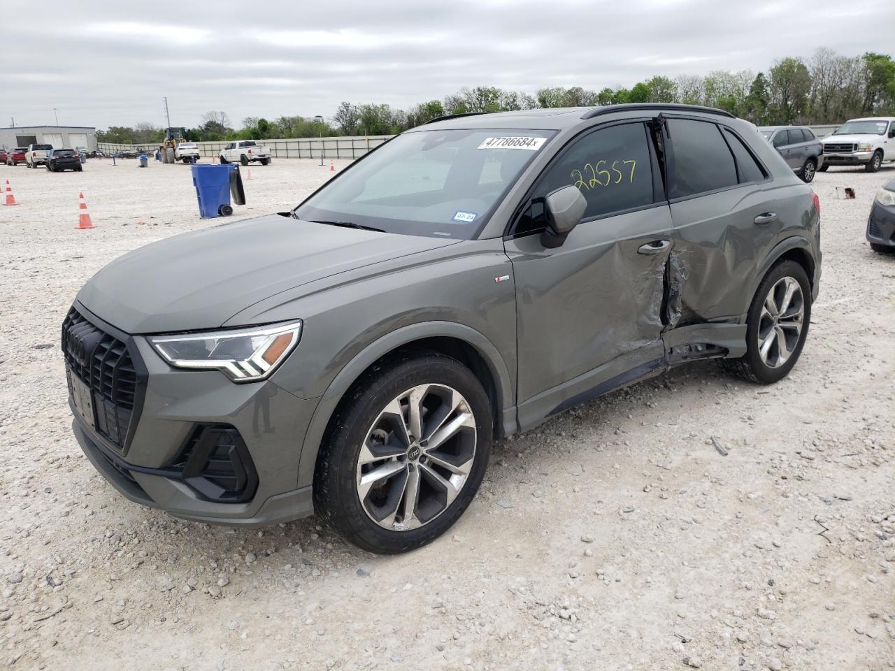 2022 AUDI Q3 PREMIUM