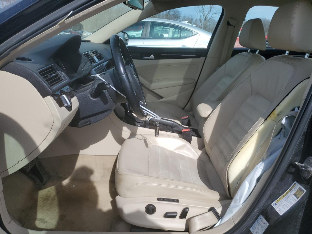 2014 VOLKSWAGEN PASSAT SEL - Фото 7