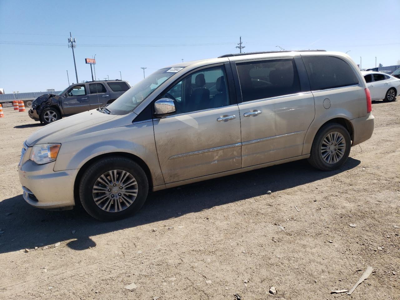 2015 CHRYSLER TOWN & COU car image