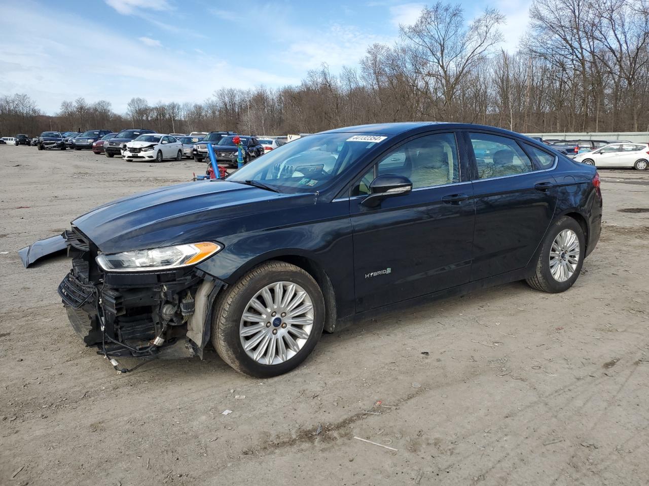 2014 FORD FUSION SE car image