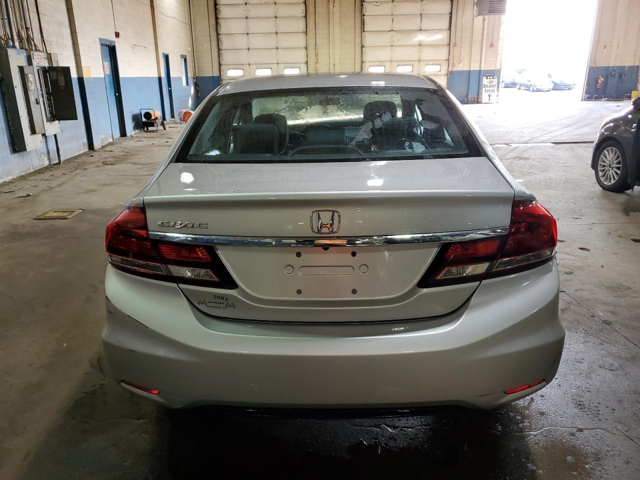 2015 HONDA CIVIC LX - Image 6