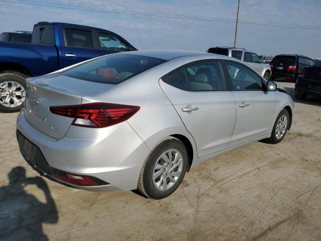 2019 Hyundai Elantra Se - Image 3