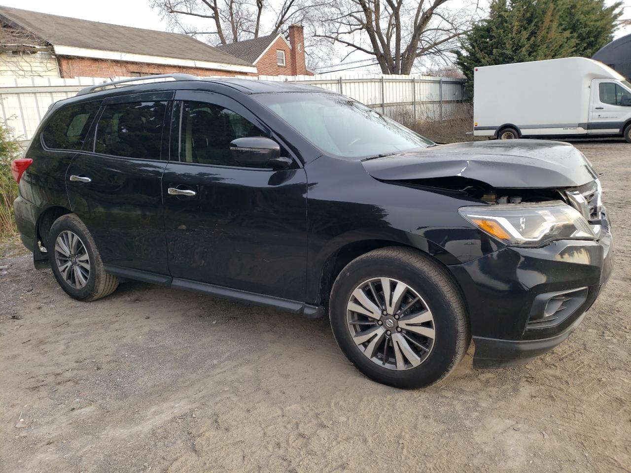 2017 NISSAN PATHFINDER - Фото 4