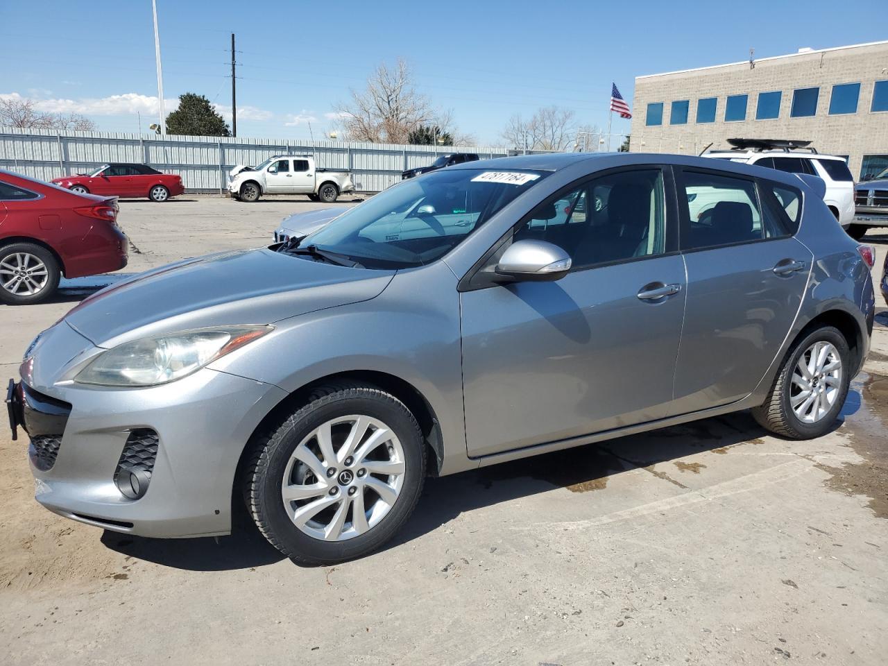 2013 MAZDA 3 I