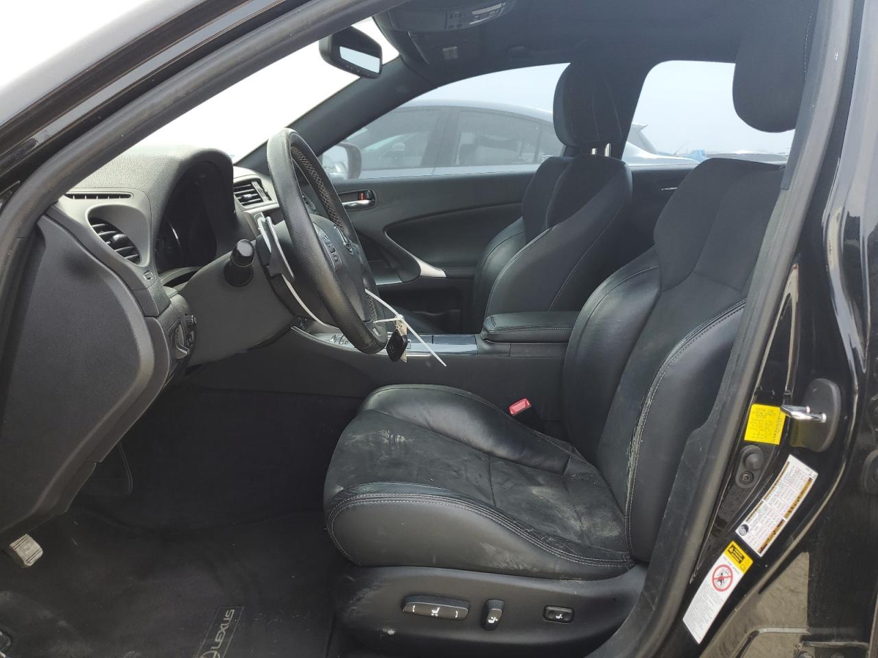 2011 LEXUS IS 250 - Image 7