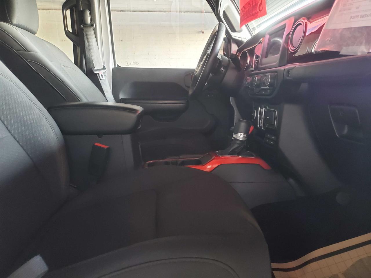 2020 JEEP GLADIATOR - Image 5