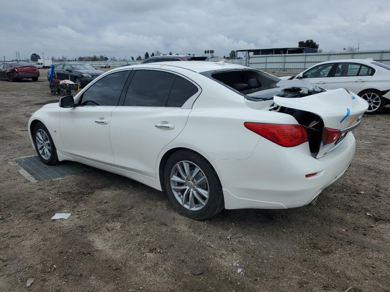 2014 INFINITI Q50 BASE - Image 2
