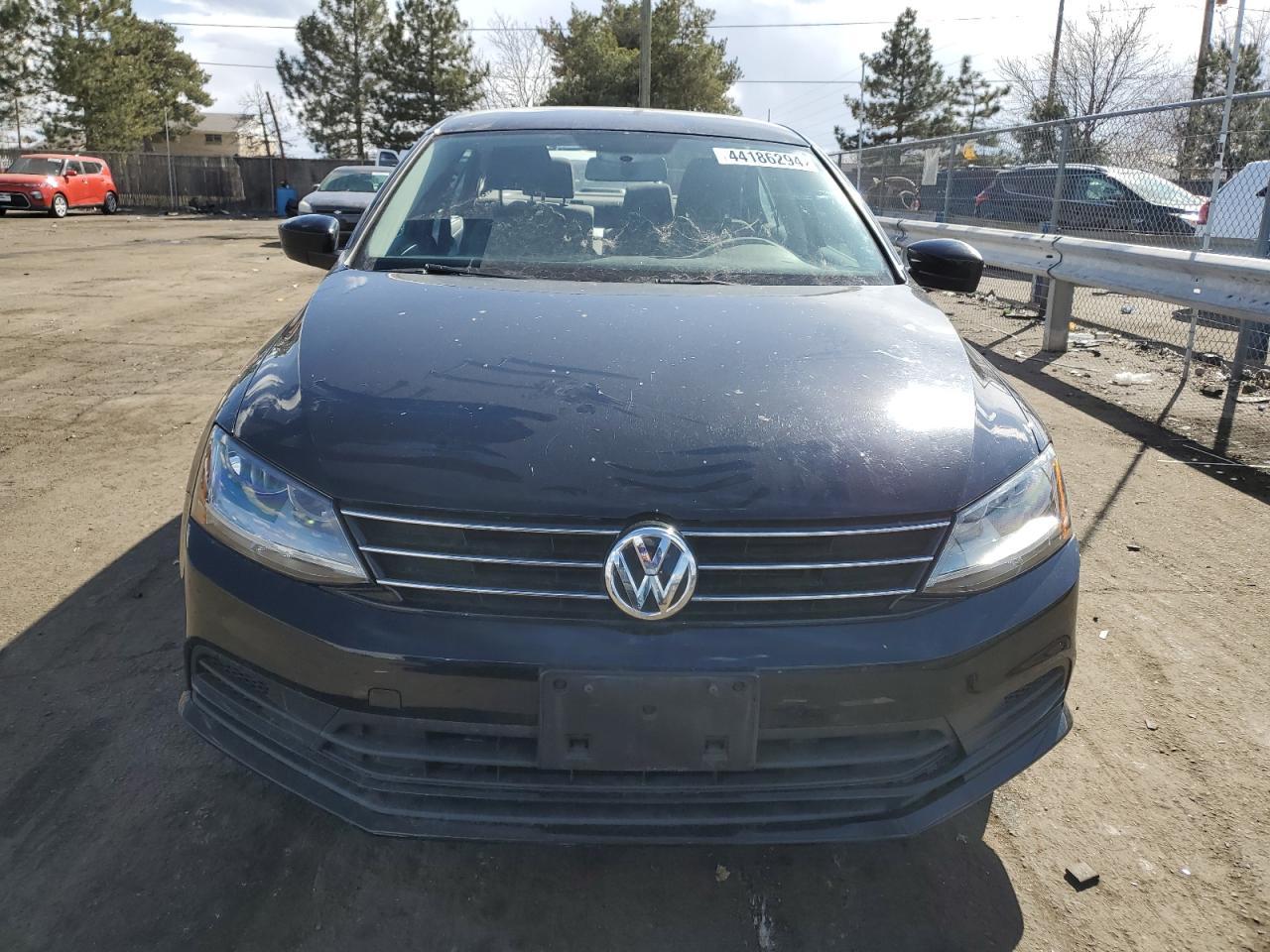 2017 VOLKSWAGEN JETTA S - Image 5