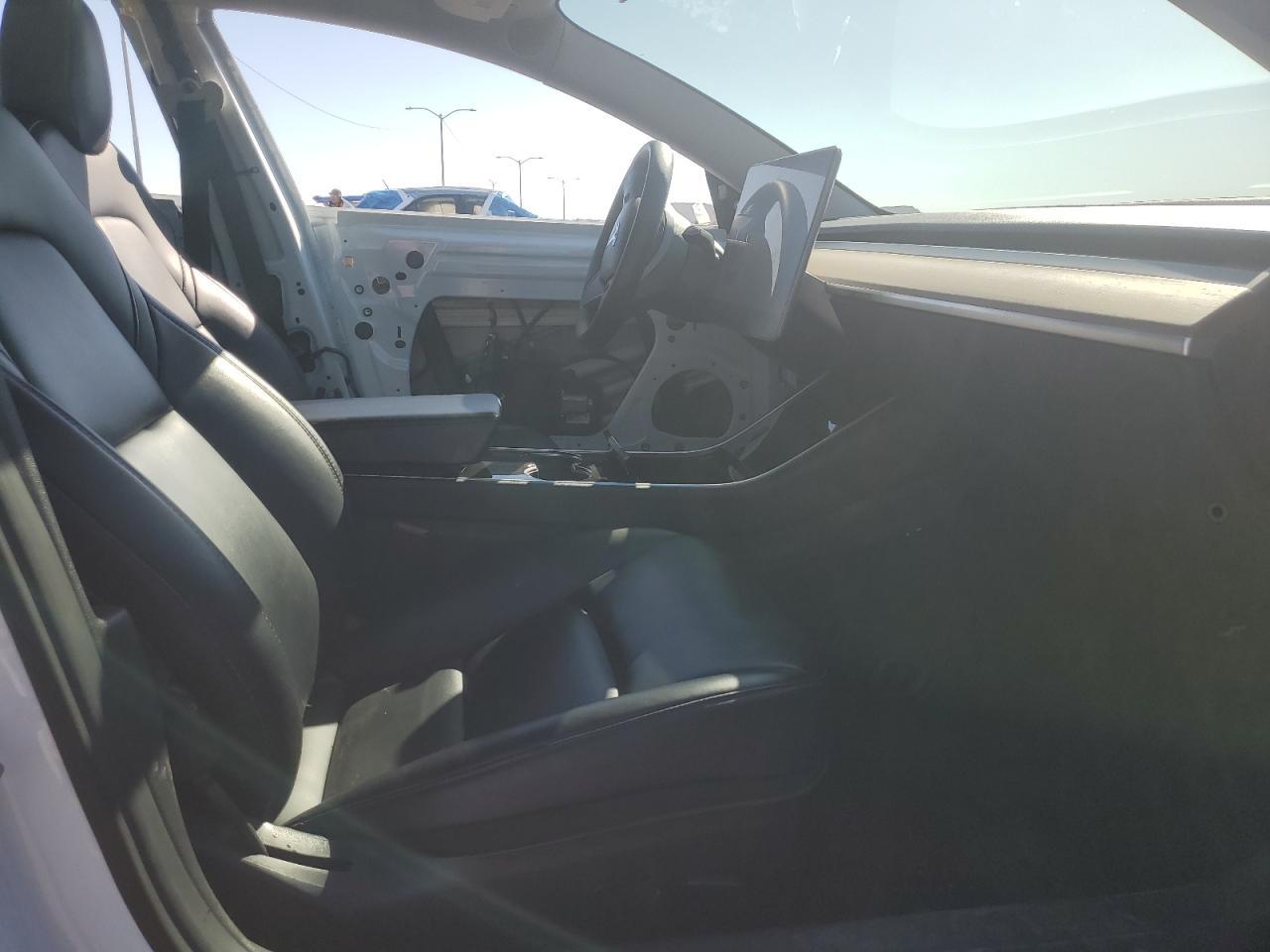 2019 TESLA MODEL 3 - Image 7