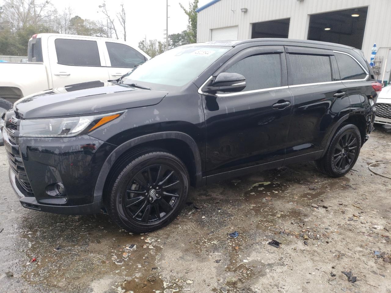 2019 TOYOTA HIGHLANDER