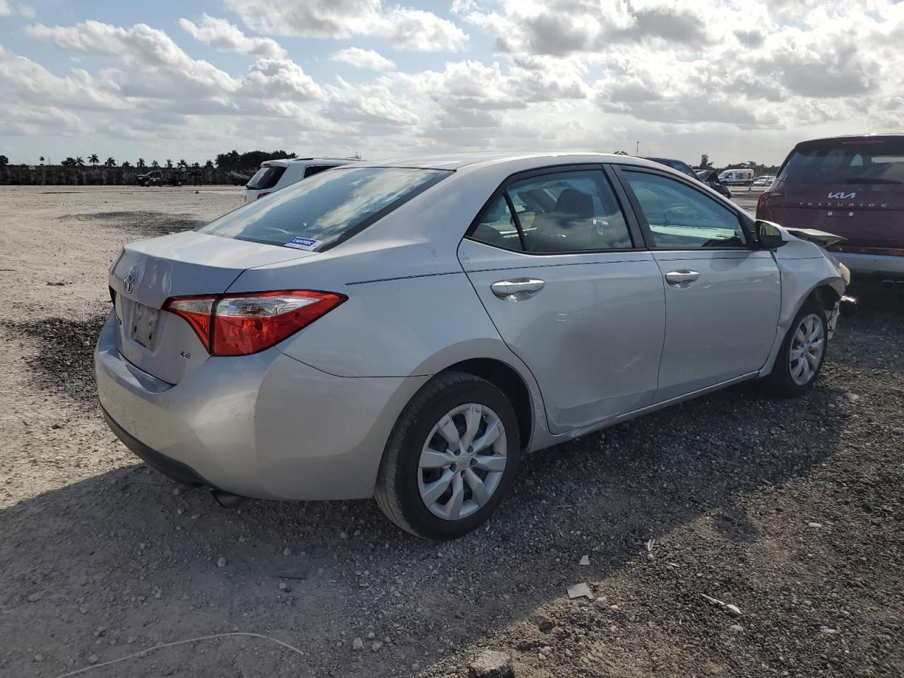 2016 TOYOTA COROLLA L - Image 3