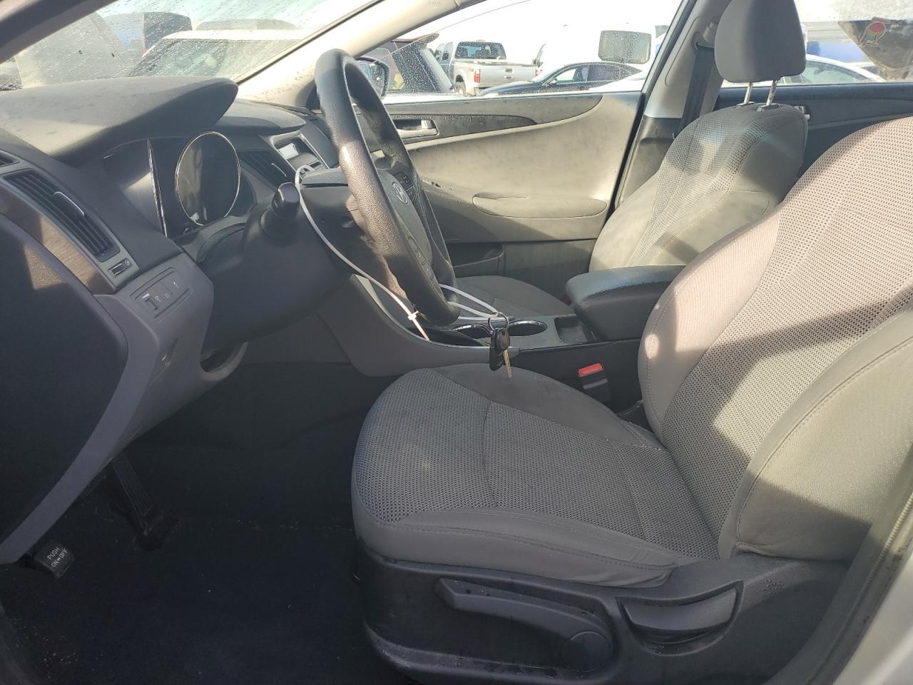 2013 HYUNDAI SONATA GLS - Фото 7
