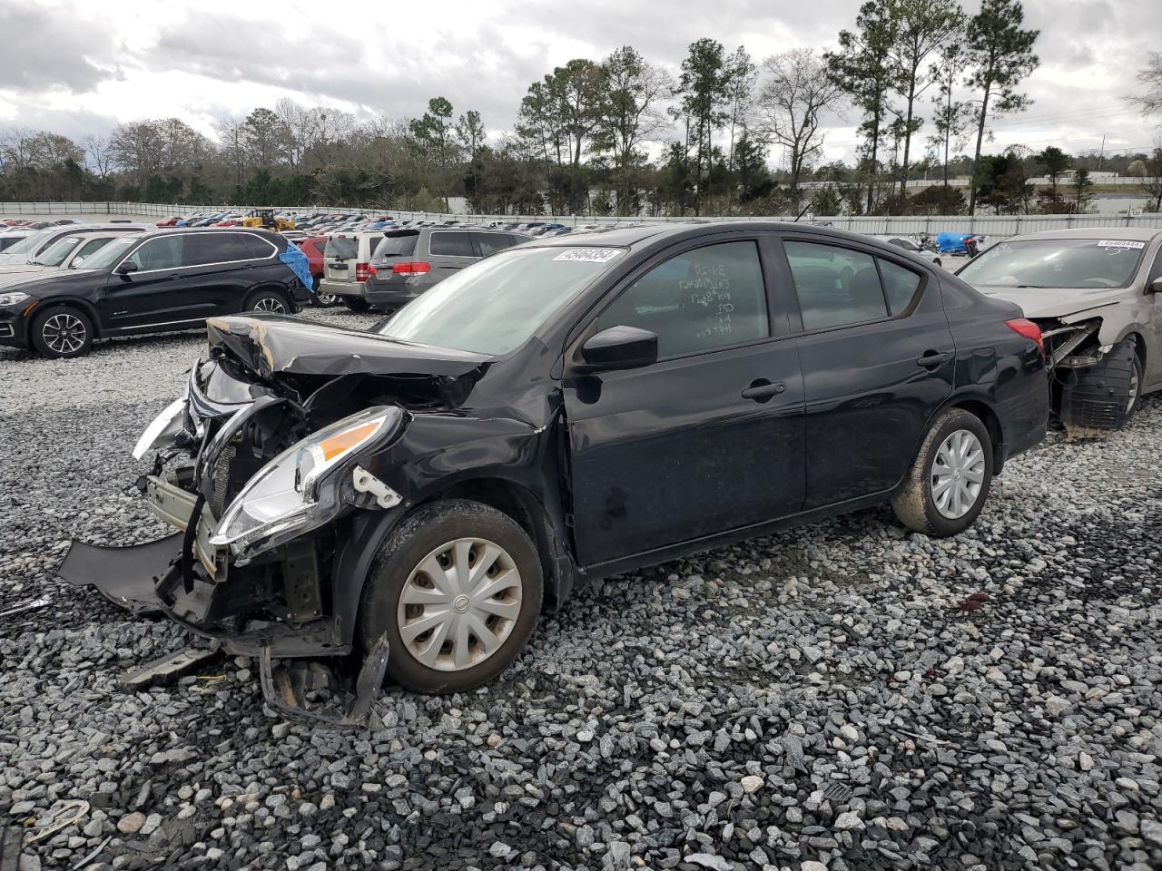 2016 NISSAN VERSA S