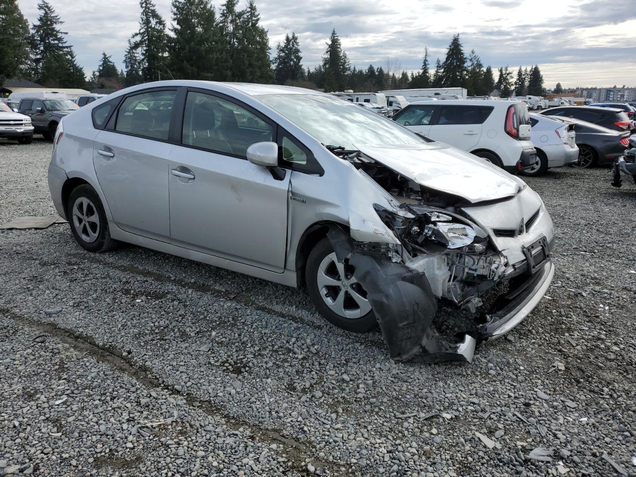 2013 TOYOTA PRIUS - Фото 4