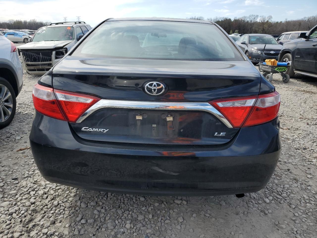 2016 TOYOTA CAMRY LE - Image 6