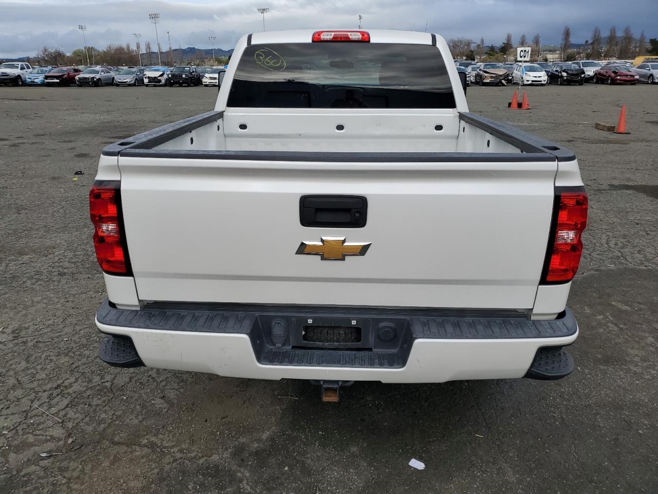2018 CHEVROLET SILVERADO - Фото 6