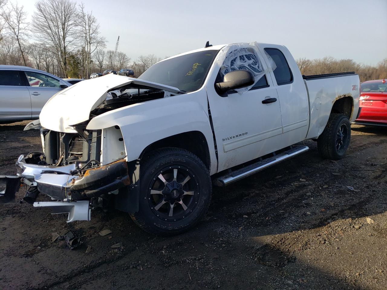 2013 CHEVROLET SILVERADO