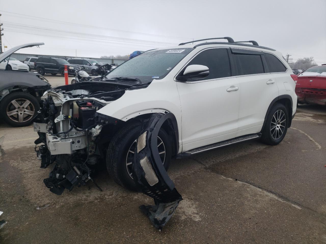 2018 TOYOTA HIGHLANDER