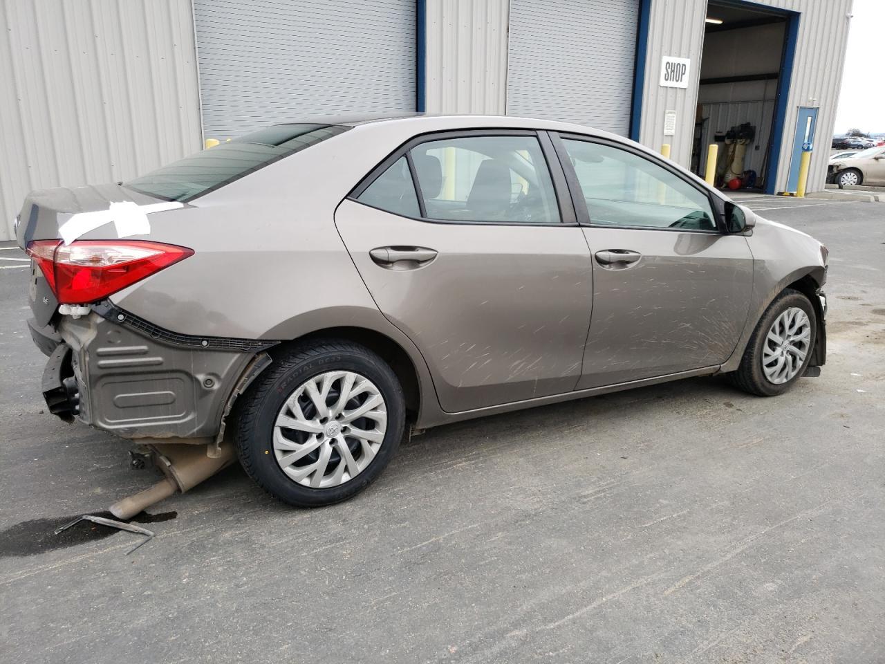 2018 TOYOTA COROLLA L - Image 3