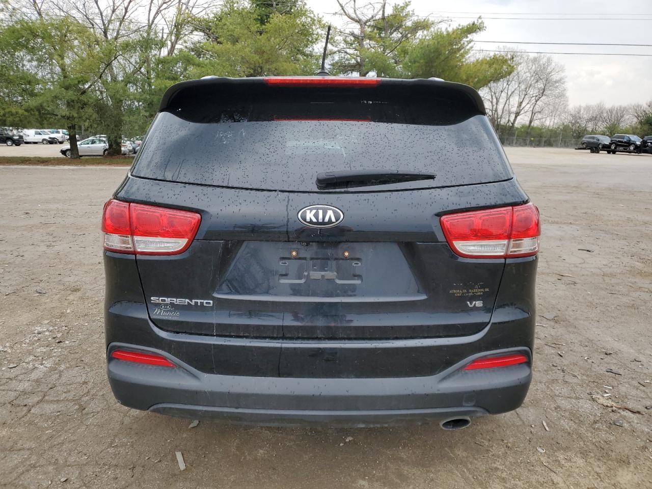2016 KIA SORENTO LX - Image 6