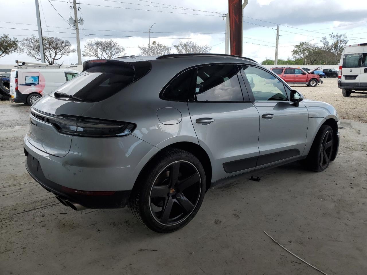 2020 PORSCHE MACAN S - Фото 3