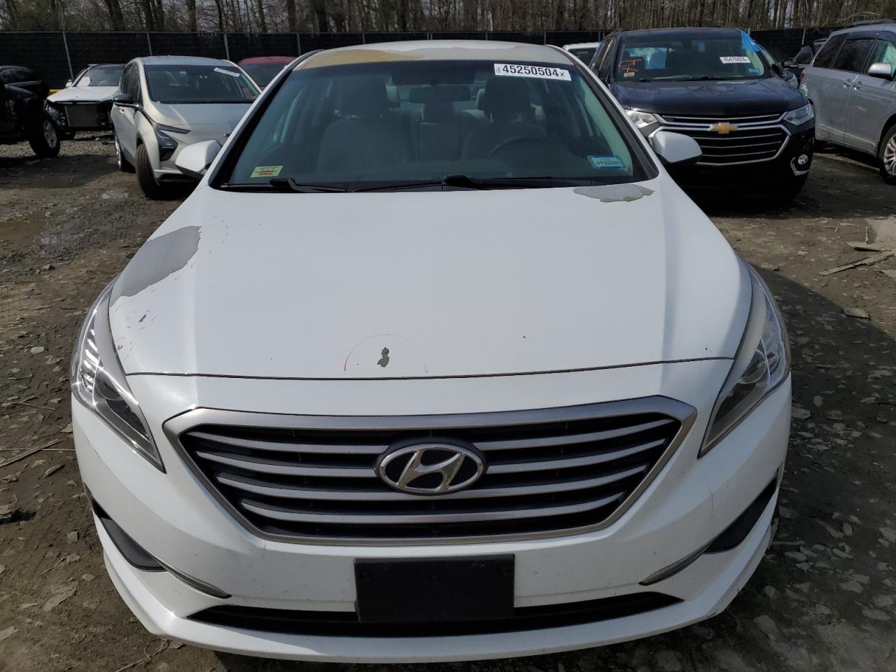 2017 HYUNDAI SONATA SE - Фото 5