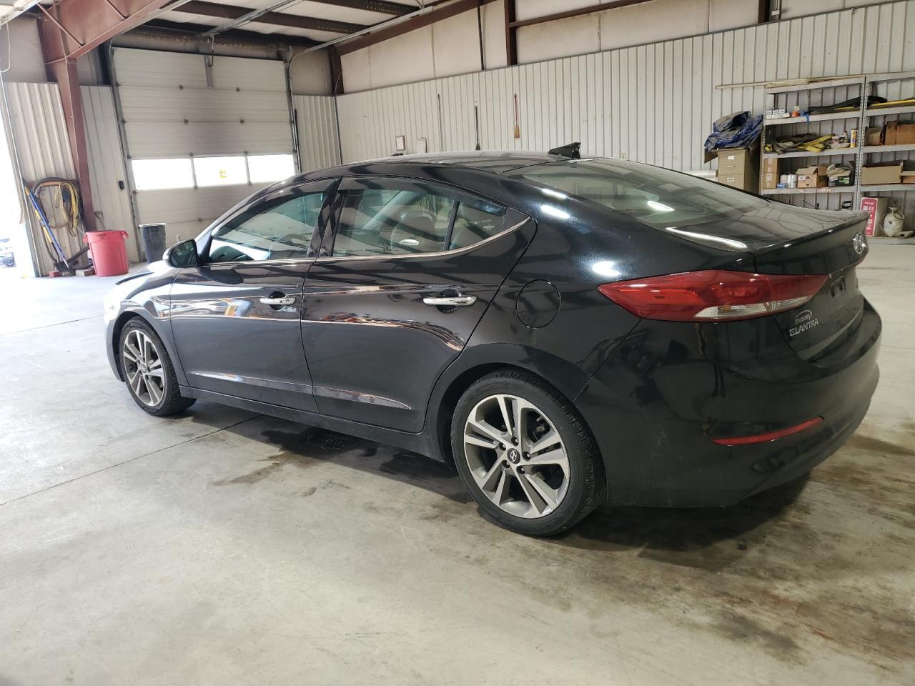 2017 HYUNDAI ELANTRA SE - Фото 2
