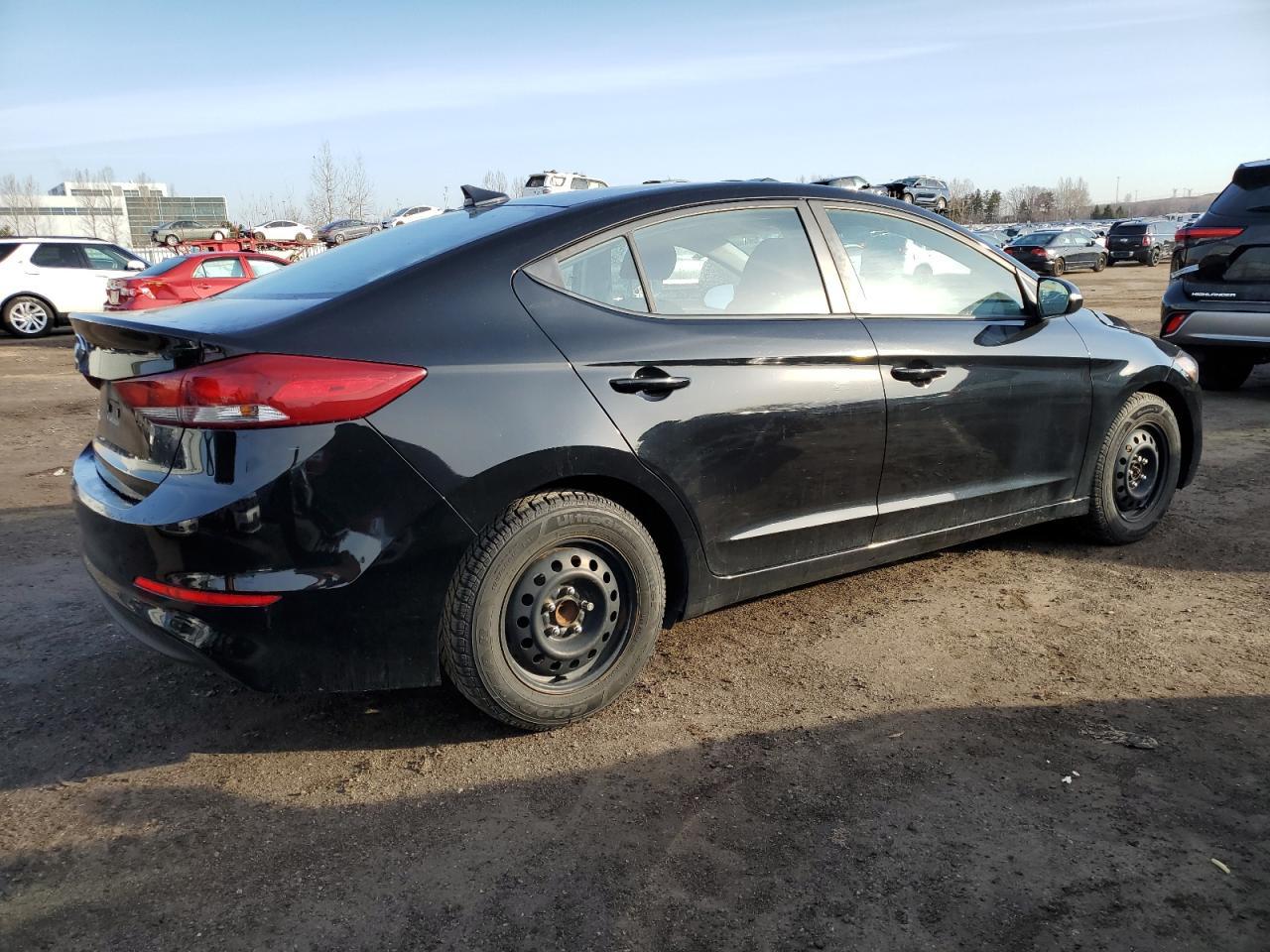 2018 HYUNDAI ELANTRA SE - Фото 3