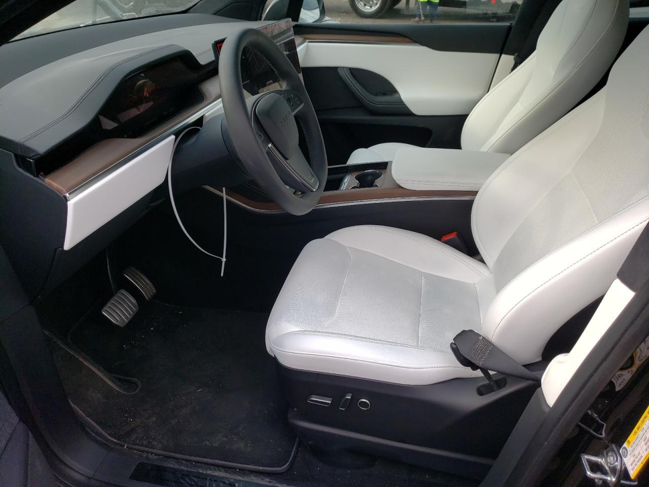 2023 TESLA MODEL X - Image 7