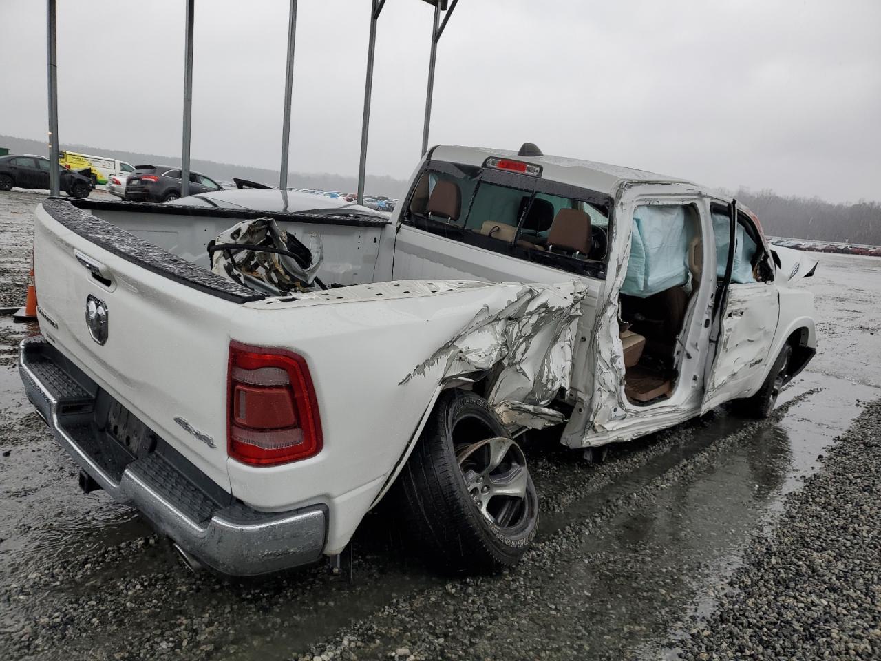2019 RAM 1500 LARAM - Фото 3