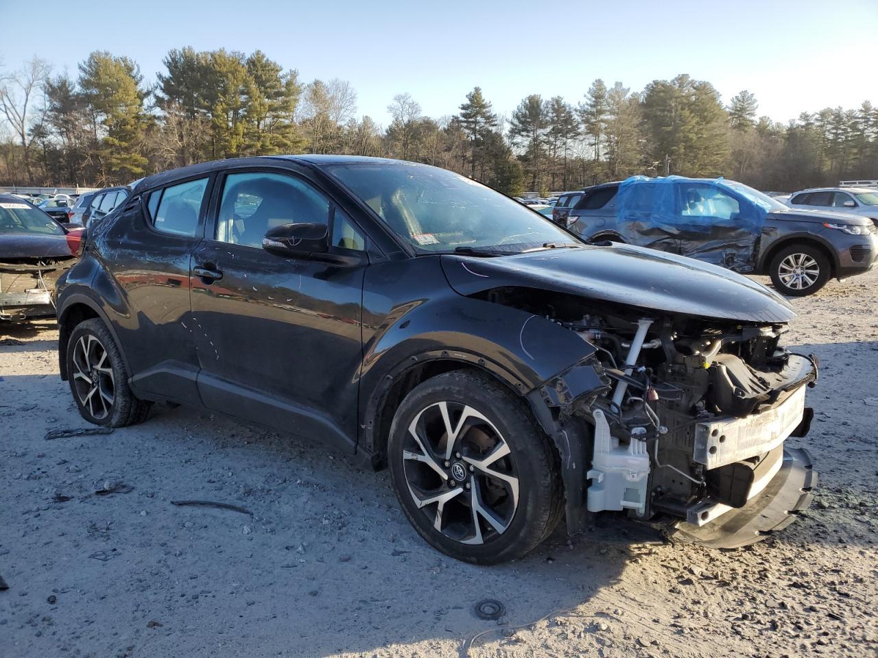 2018 TOYOTA C-HR XLE - Фото 4