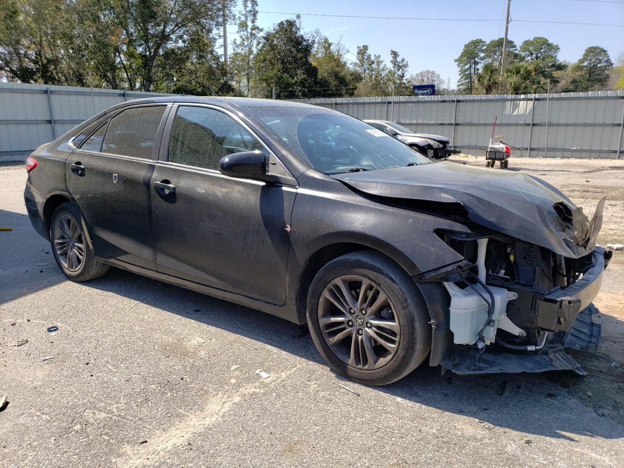 2016 TOYOTA CAMRY LE - Image 4