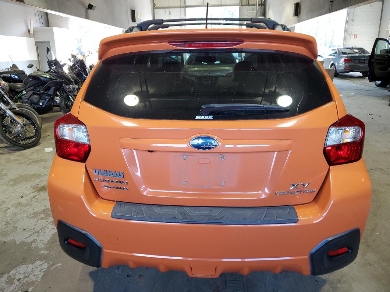 2014 SUBARU XV CROSSTR - Image 6