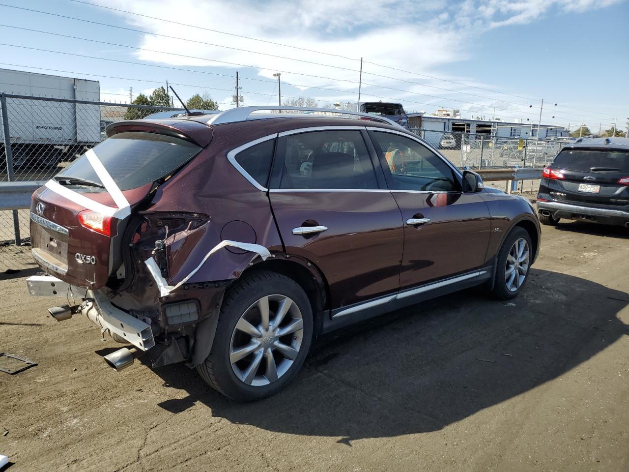 2016 INFINITI QX50 - Image 3