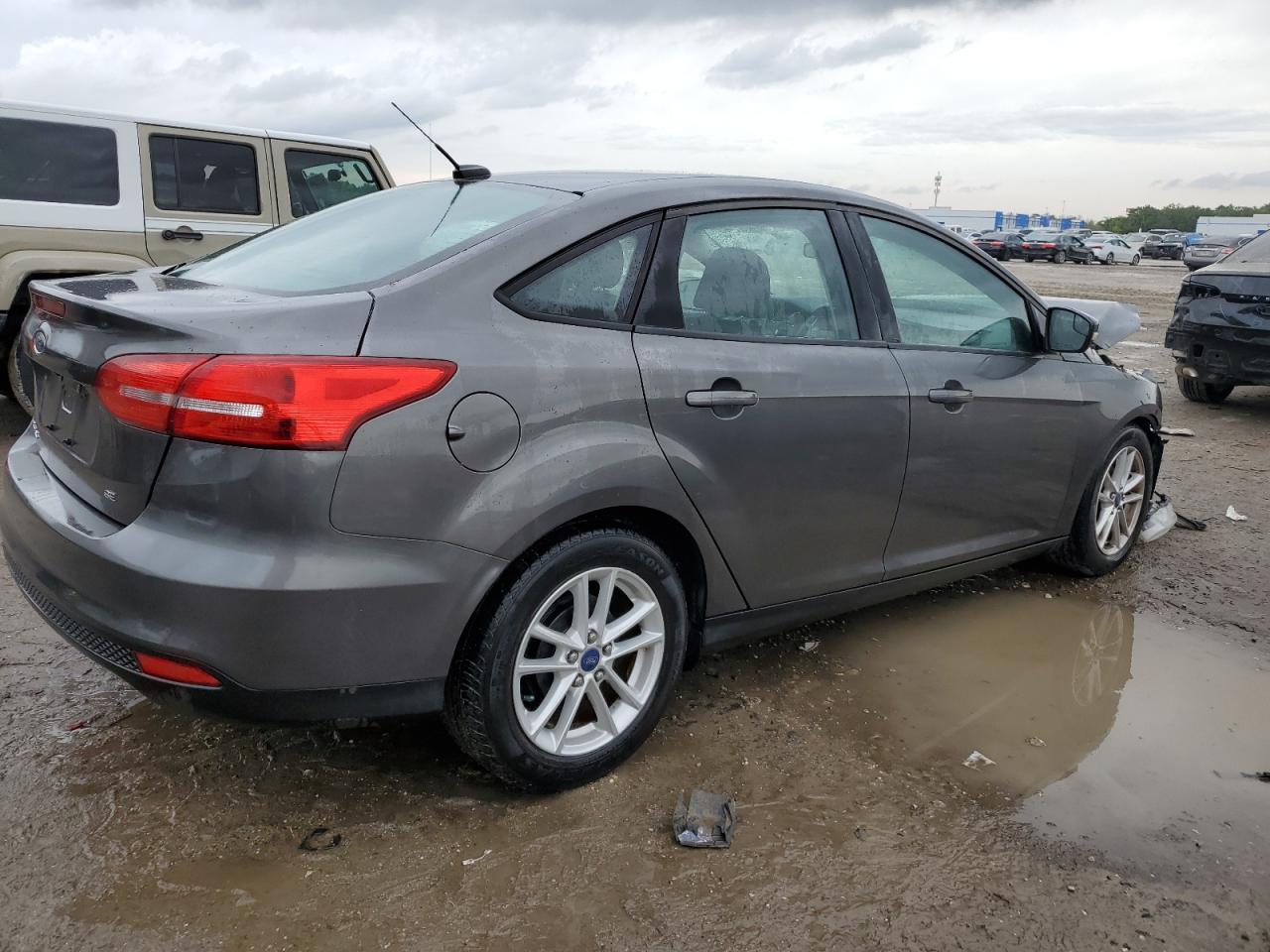 2016 FORD FOCUS SE - Фото 3