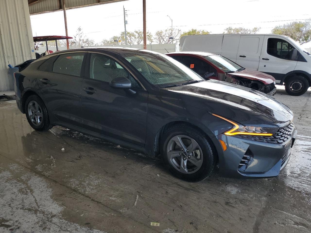 2023 KIA K5 LXS - Image 4