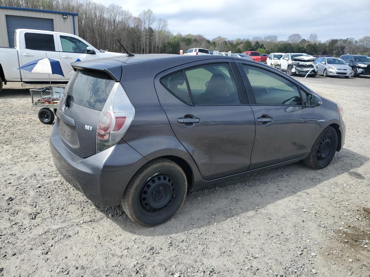2013 TOYOTA PRIUS C - Image 3