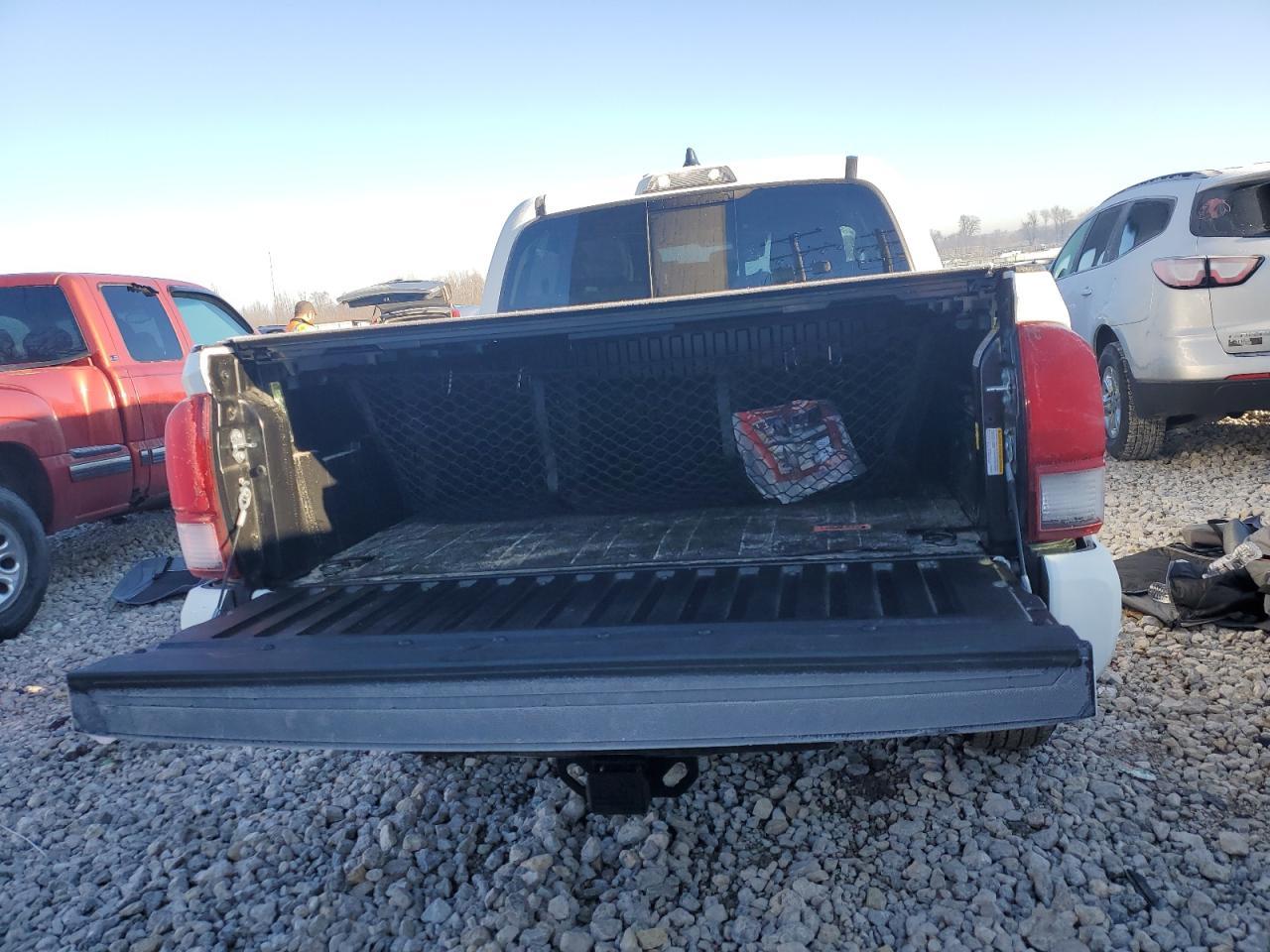 2023 TOYOTA TACOMA DOU - Фото 6