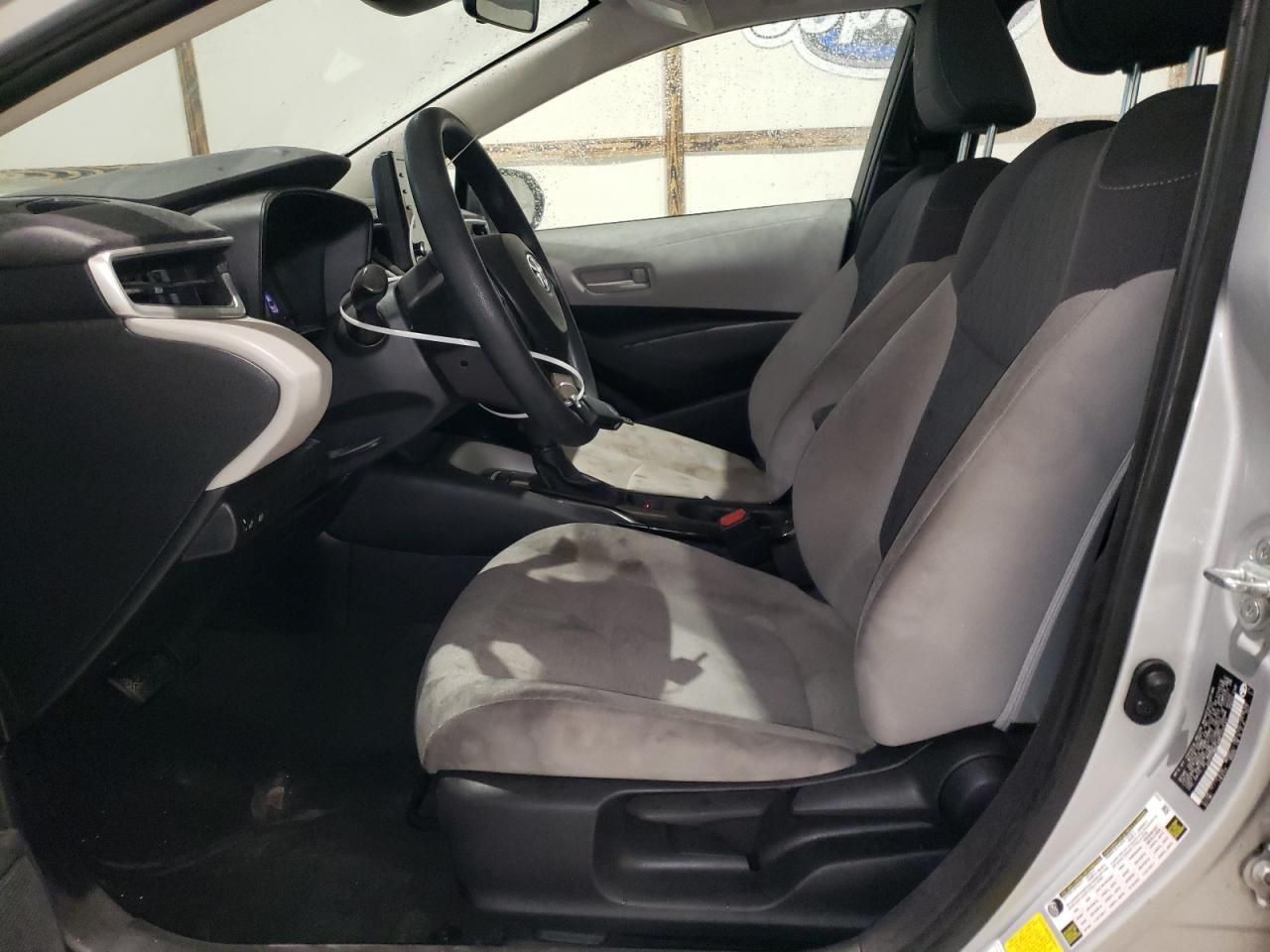 2022 TOYOTA COROLLA LE - Image 7