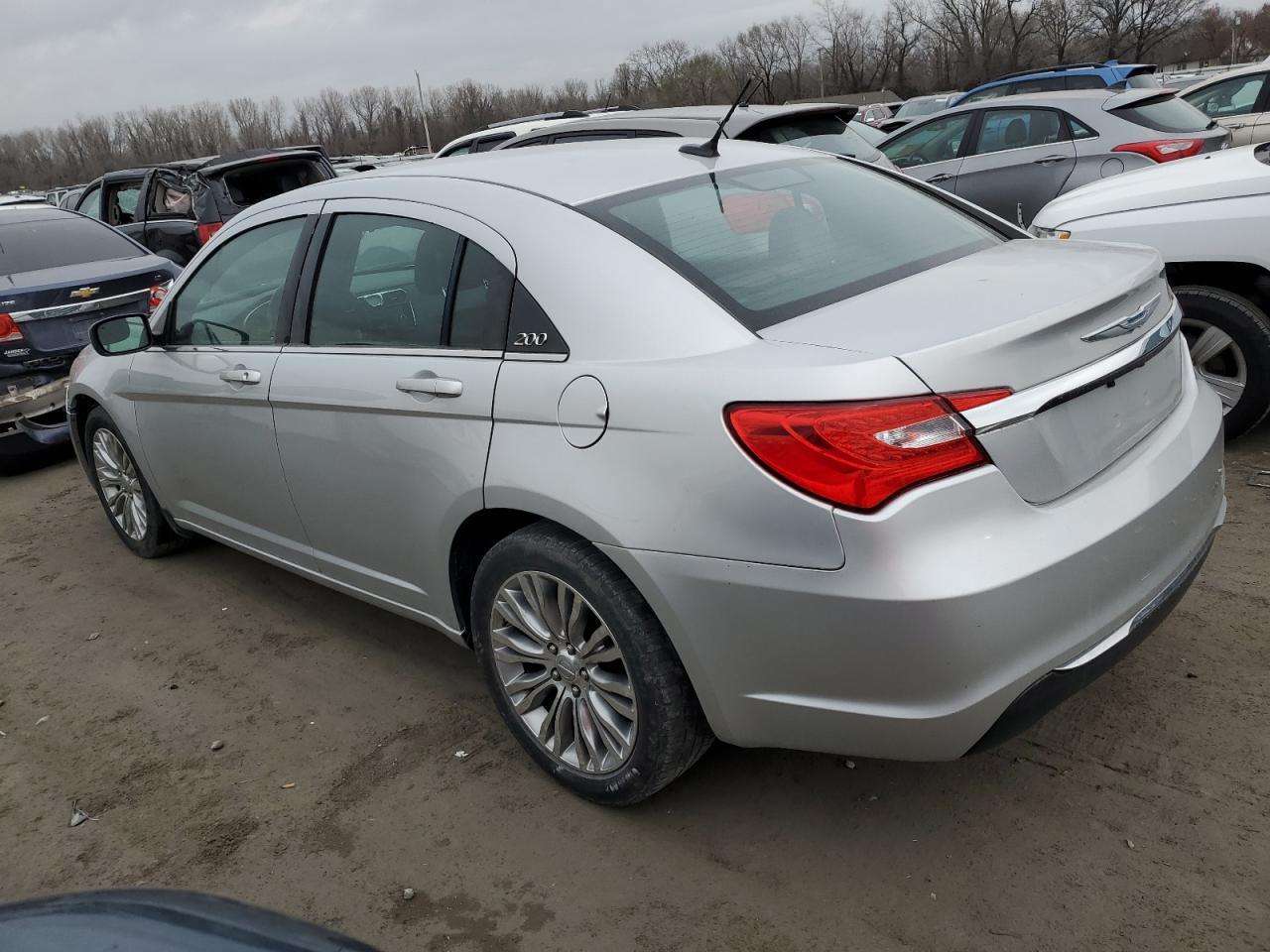 2012 CHRYSLER 200 LX - Image 2