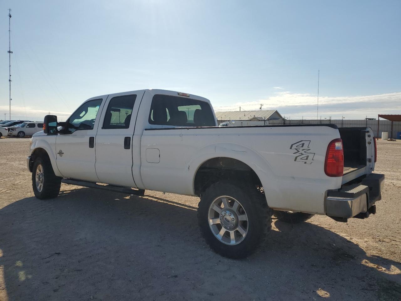 2011 FORD F350 SUPER - Фото 2