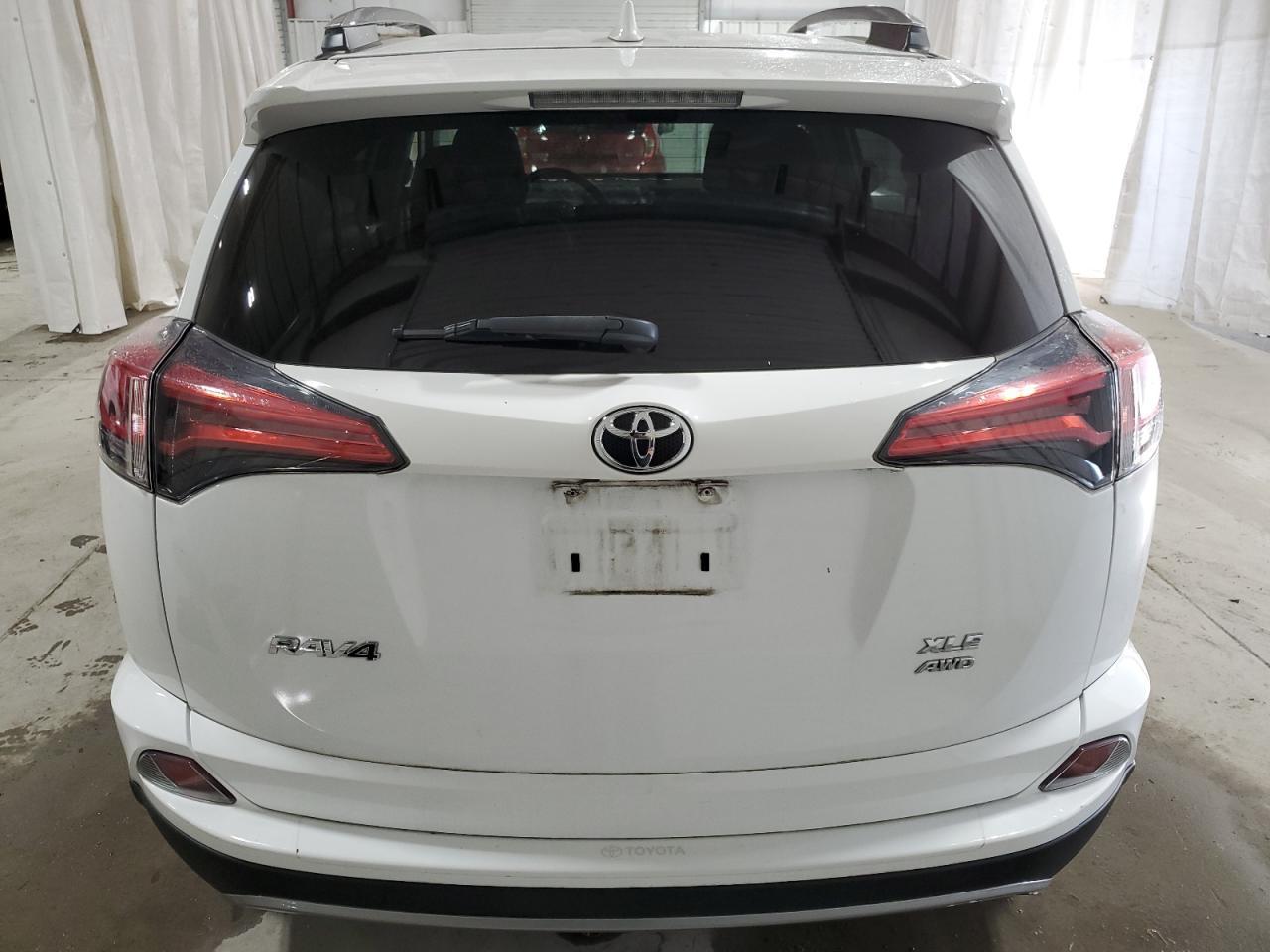 2018 TOYOTA RAV4 ADVEN - Image 6
