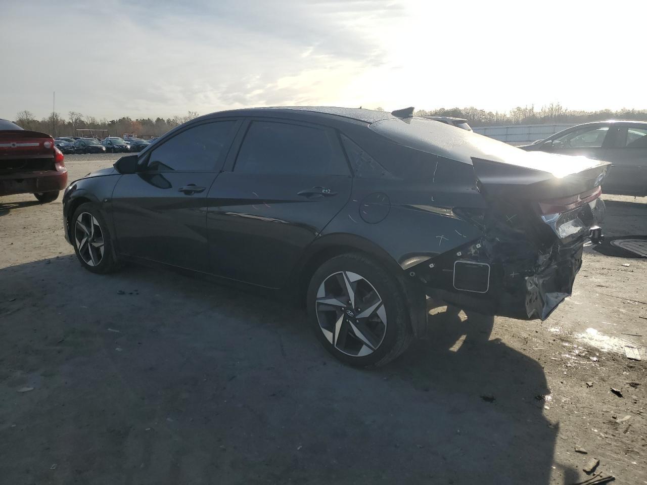 2023 HYUNDAI ELANTRA SE - Image 2