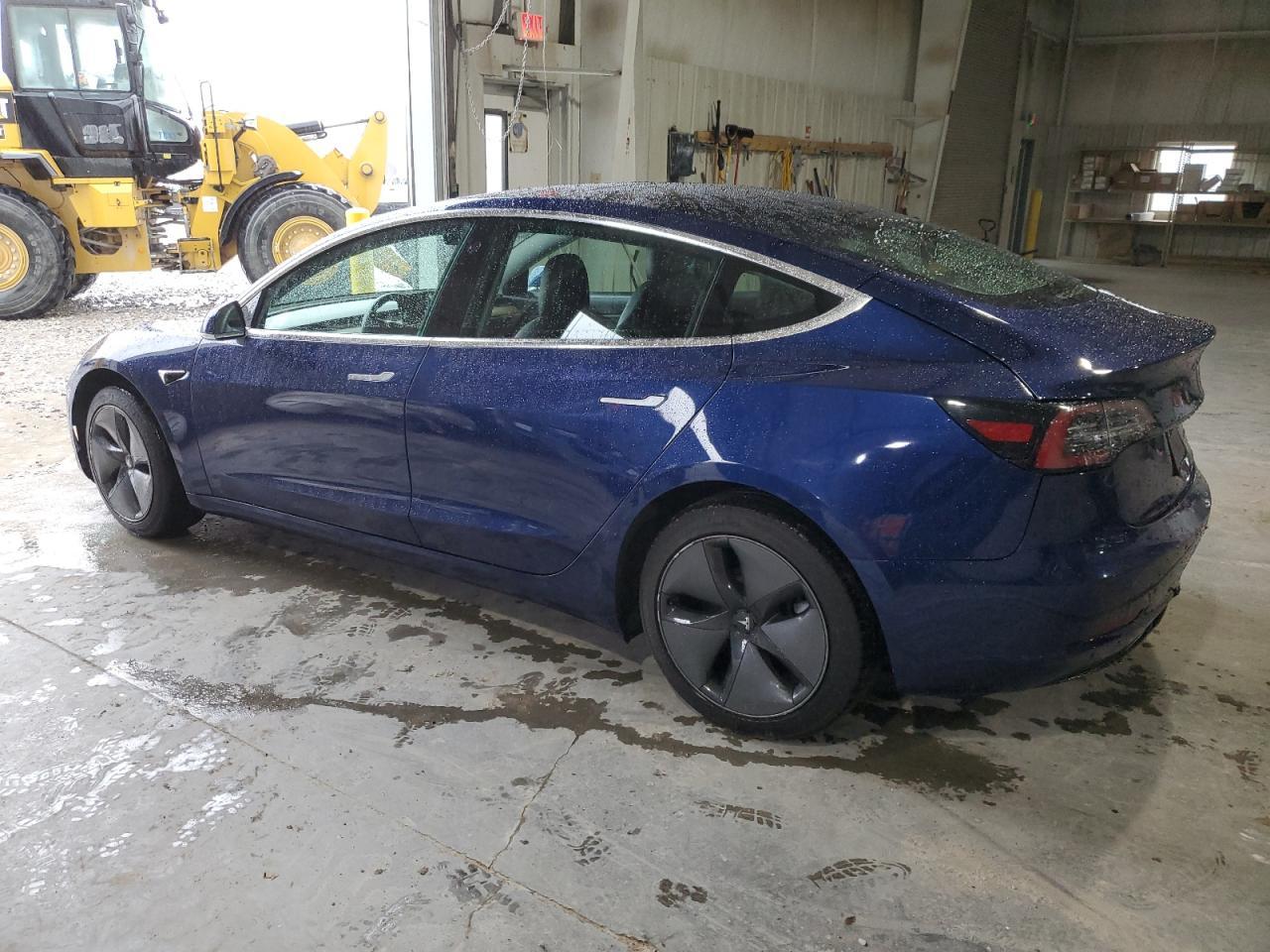 2019 TESLA MODEL 3 - Image 2