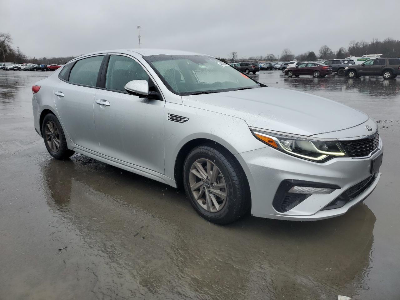2020 KIA OPTIMA LX - Image 4