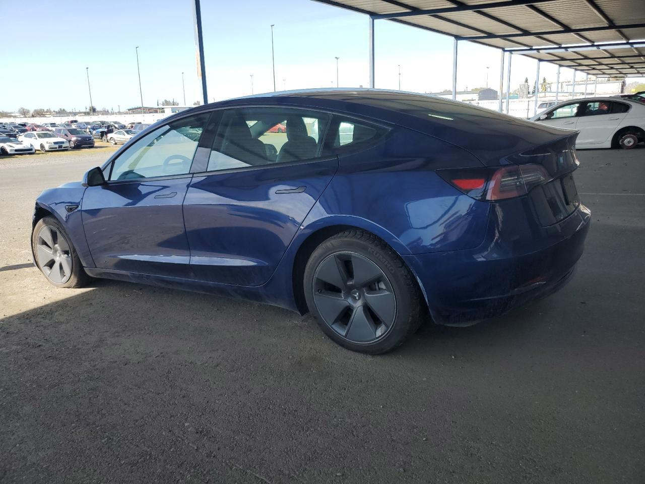 2023 TESLA MODEL 3 - Фото 2