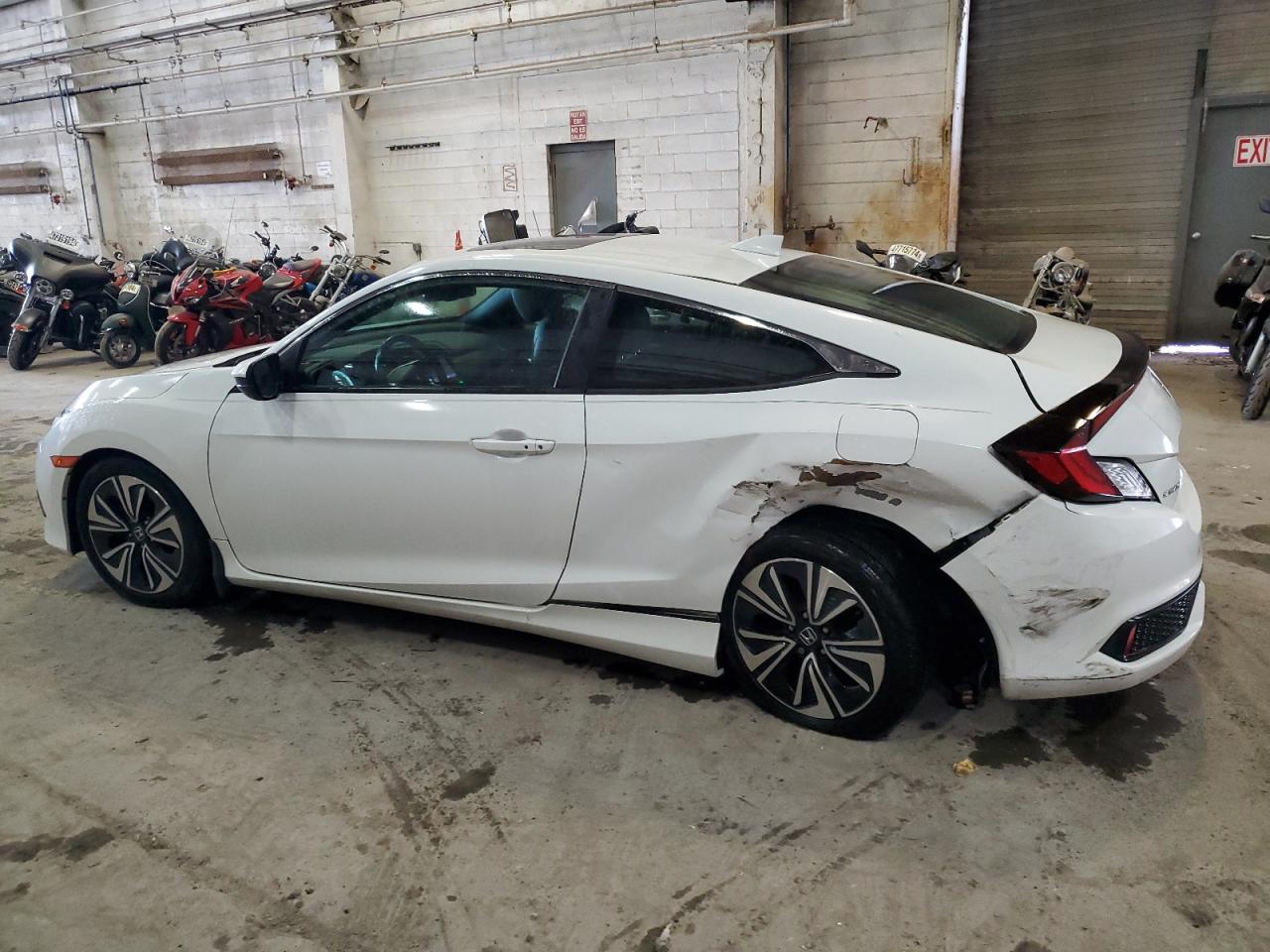 2017 HONDA CIVIC EXL - Image 2