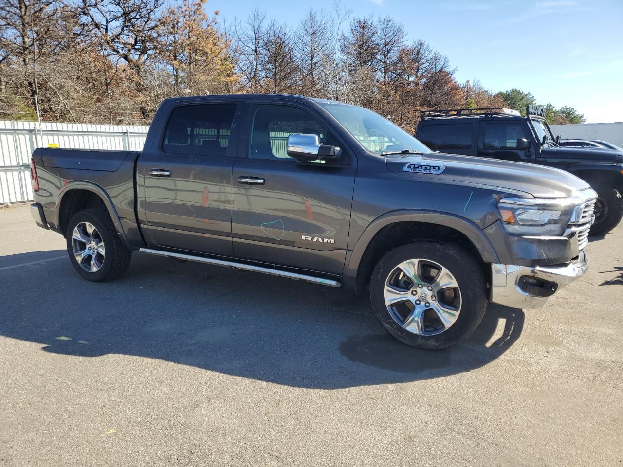 2019 RAM 1500 LARAM - Фото 4