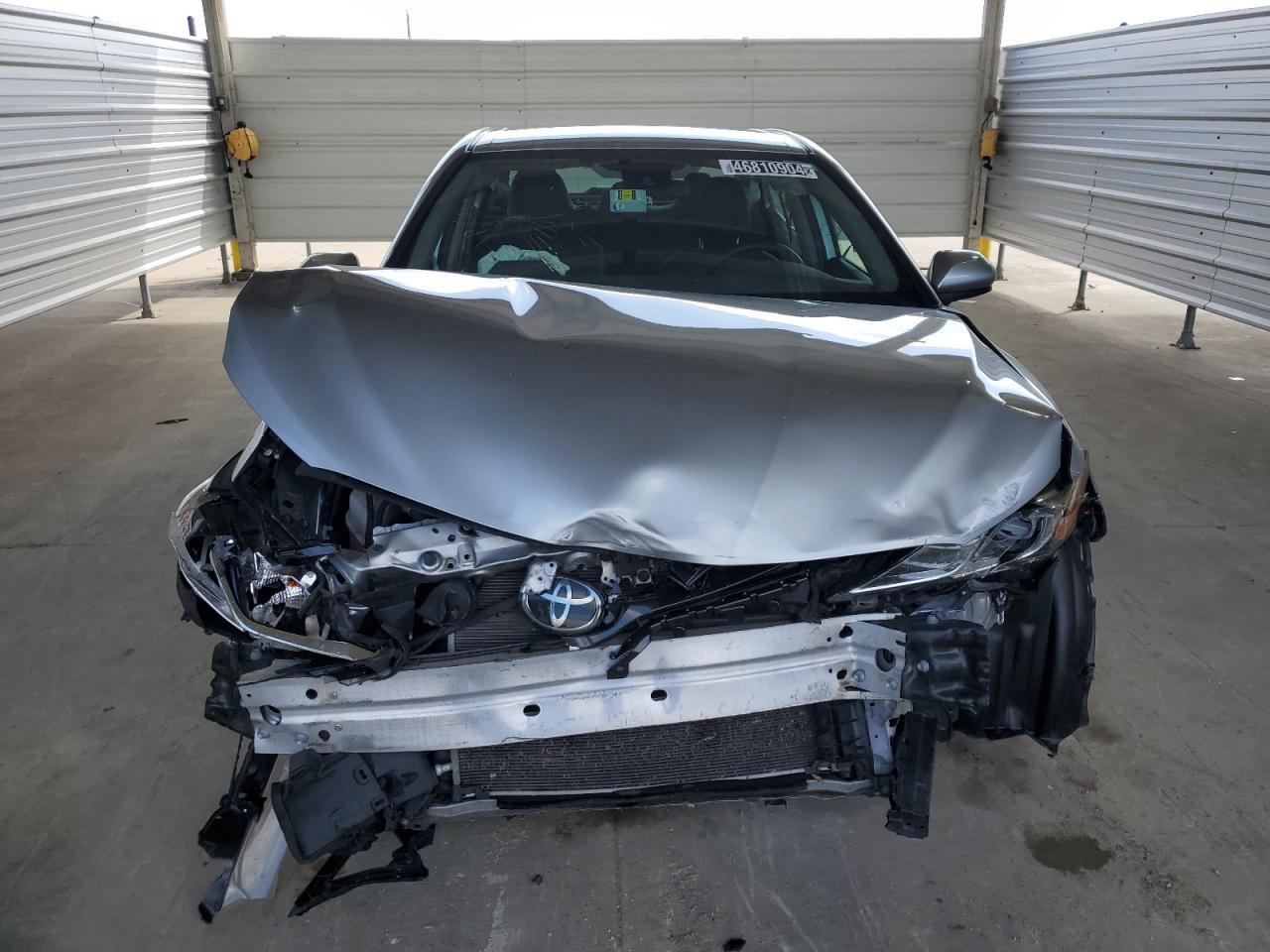 2020 TOYOTA CAMRY LE - Фото 5