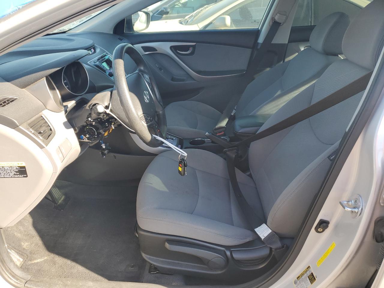 2013 HYUNDAI ELANTRA GL - Image 7